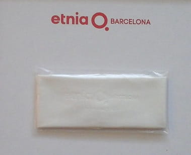 Ściereczka z mikrofazy do czyszczenia okularów etnia Barcelona.