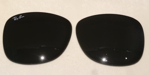 Szkła / Soczewki przeciwsłoeneczne do okularów Ray-Ban Wayfarer.